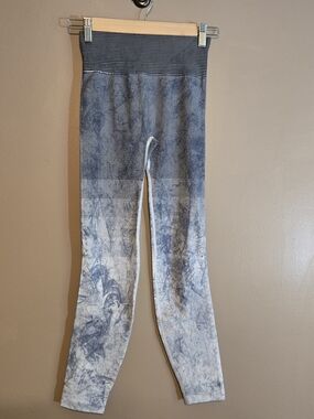 Lululemon Ebb To Train Tight Leggings White Wash/Blue/Luna